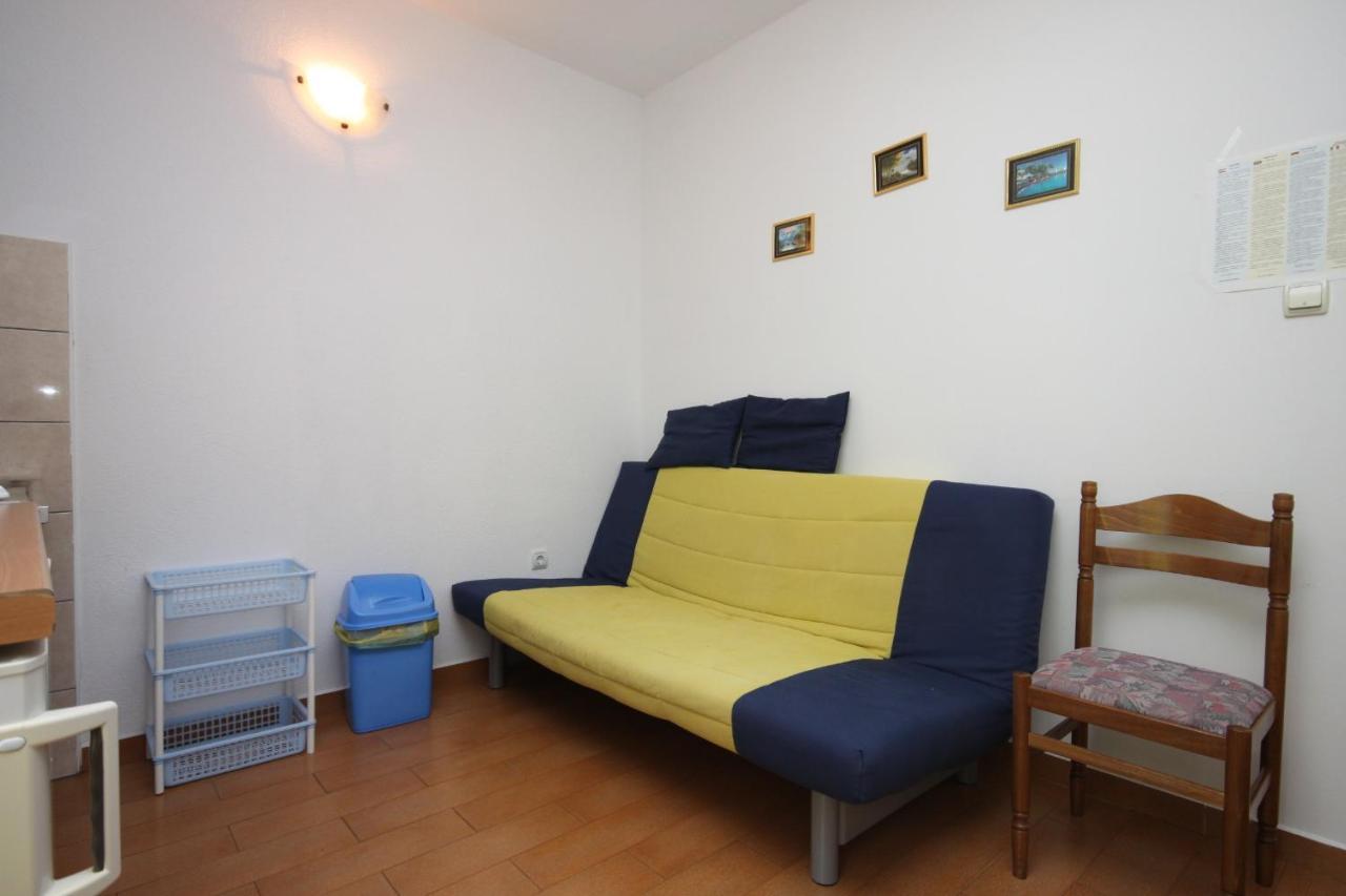 Apartments With A Parking Space Zivogosce - Porat, Makarska - 6700 Игране Экстерьер фото