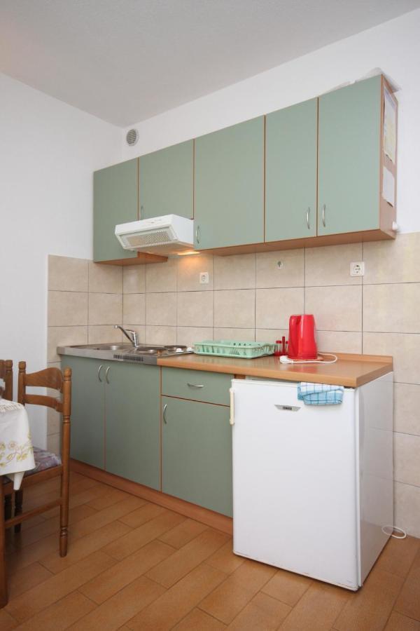 Apartments With A Parking Space Zivogosce - Porat, Makarska - 6700 Игране Экстерьер фото