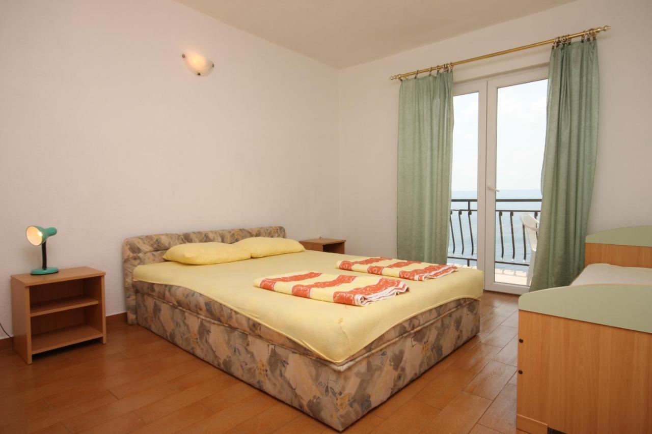 Apartments With A Parking Space Zivogosce - Porat, Makarska - 6700 Игране Экстерьер фото