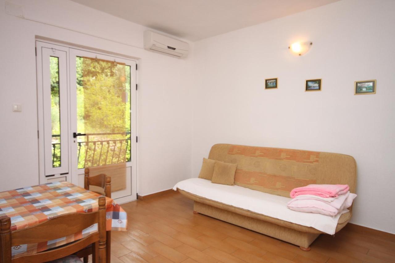 Apartments With A Parking Space Zivogosce - Porat, Makarska - 6700 Игране Экстерьер фото